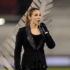 Elizabeth Marvelly has been confirmed as one of the singers to perform the anthems at the RWC 2011 semi-finals