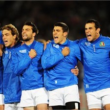 Italy's players sang from the same hymn sheet against Russia