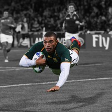 South Africa wing Bryan Habana scores his record 39th Test try