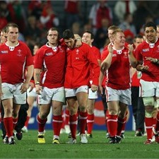 Wales players applaud their fans after the 21-18 defeat by Australia 