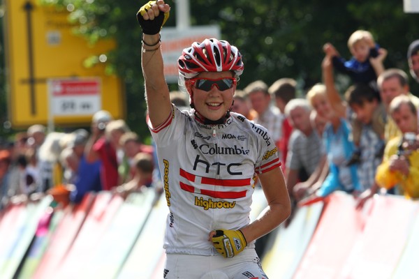  Linda Villumsen on her way to victory in the Thuringen Rundfahrt race in Germany this year for Team Columbia Highroad.