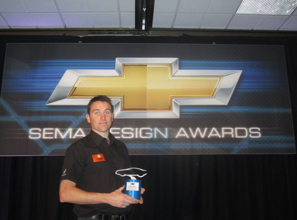 Tallon General Manager, Duncan Good with the GM Design Award