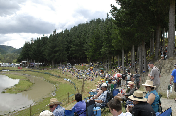 The perfect location for a day away is to pack the family for Wanganui's Shelter View jet sprint track at the final round of the UIM Wanganui.com World Series jet sprint championship being held 18-19 February.