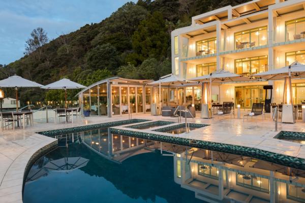 Award-winning Paihia Beach Resort and Spa Hotel based in the beautiful Bay of Islands wants to celebrate their one-year anniversary with you!