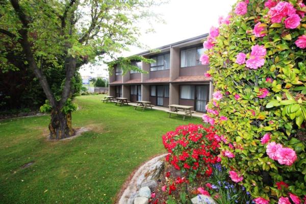 Motel and apartments leasehold business and management rights business for sale in Wanaka offering a great business and great lifestyle!