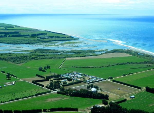 New Zealand holiday park for sale priced at $750k + land, buildings, business, goodwill and chattels!