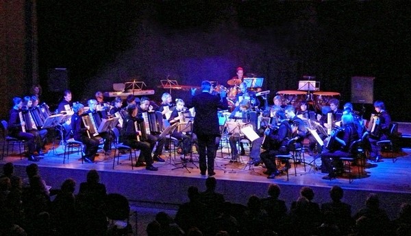 Accordion orchestra 