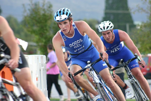 Tony Dodds in action at the Contact Tri Wanaka 2010