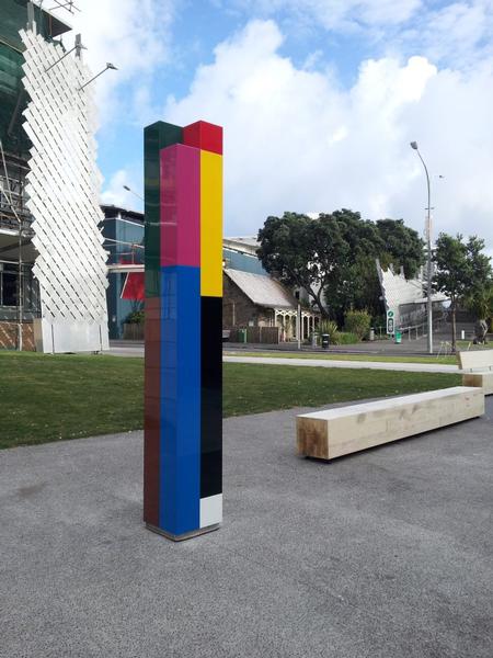 New sculpture: 'It looks like a bunch of lego blocks', 'its ridiculous' 