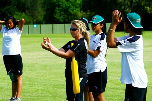 The White Ferns training with MILO Shield finalists