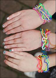 Silly Bandz, one of the hottest toy crazes of 2010, has hit NZ shores.