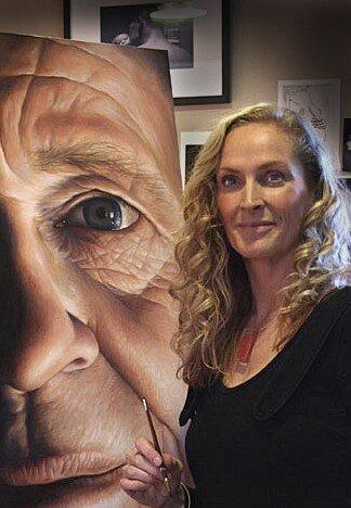 Fine artist, Deidre Copeland is New Zealand's leading portrait painter. 