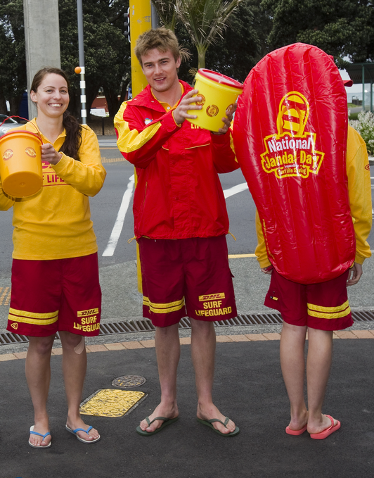 Surf Lifeguards collecting for National Jandal Day.