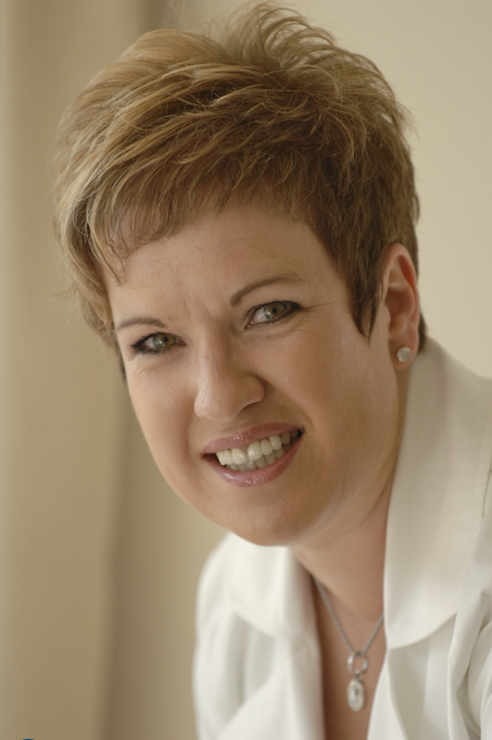 Sue Lindsay Dairy Womens Network Board Member.