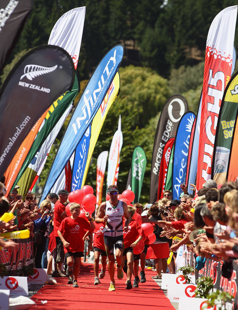 Aaron Farlow (AUS) takes out the 2012 Challenge Wanaka title.