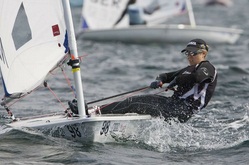 Left: Sara Winther sailed in tactically challenging conditions with midly oscilating winds from 15-20 knots on day 2 of the Laser Radial World Championships. 