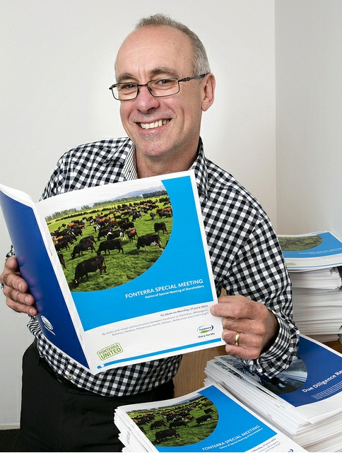 Hot off the press - Fonterra Chairman Sir Henry van der Heyden has final scan of Special Meeting packs before they are sent to shareholders.