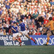 France's Serge Blanco scored one of RWC's most memorable tries in 1987