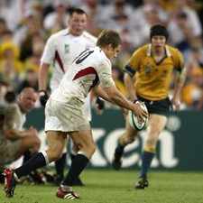 Jonny Wilkinson scores his last-minute drop goal winner