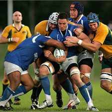 Daniel Leo (C) returned to Auckland Grammar ahead of RWC 2011