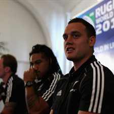 Israel Dagg (R) will start at full back in place of Mils Muliaina