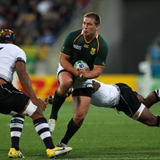 Frans Steyn showed his versatility by moving from full back to centre