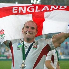 Lawrence Dallaglio celebrates after England's RWC 2003 Final victory over Australia.