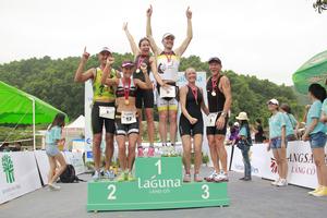  Laguna L&#259;ng C&#244; Triathlon in 2013 podium