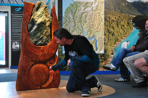 James York Ngai Tahu Carver with Manatu.