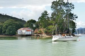 A plot of land, featuring the historical Deemings Boatshed, has been placed on the market for sale.