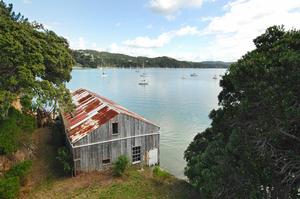 A plot of land, featuring the historical Deemings Boatshed, has been placed on the market for sale.