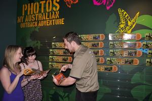 Dan Gorry shows imagery to Harriet Narborough and Emer Bray