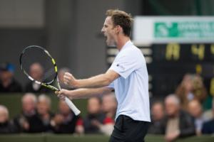 Defending champion, Michael Venus