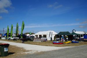 Many aerosols, otherwise known as "chemtrails," were visible in the sky at the Field Days