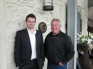 Eichardt's General Manager Chris McIntosh and Geoff Clear_Chairman of the Cancer Society organising committee.