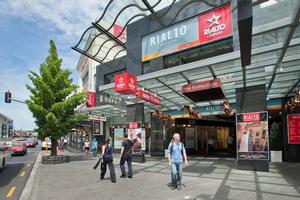 Rialto - Boutique fashion shops through to fast food outlets at two prominent Auckland shopping and hospitality precincts are up for auction on March 30.