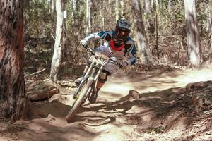 Sarah Booth, new series leader in elite women's category, on track at Ourimbah.