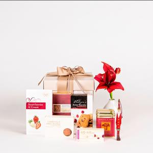The Korora 'Christmas Berry Box'