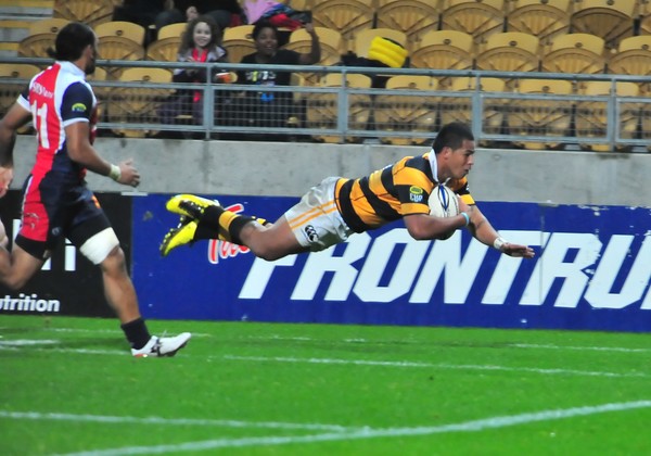 David Smith Tenderlink Taranaki try. 