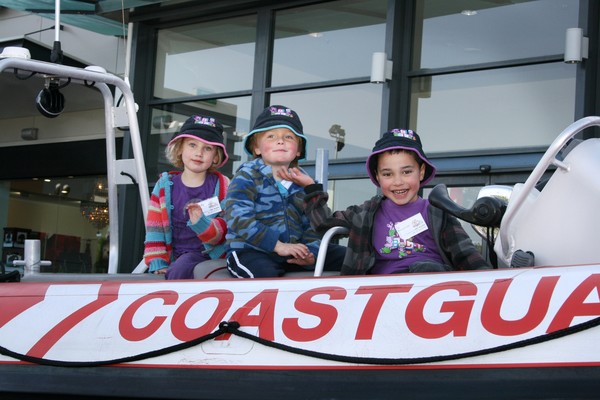 (L-R) Molly Creavy, Patrick Edmonds and Te Rangimarie Gemmell from ABC Learning Centre, Bayfair