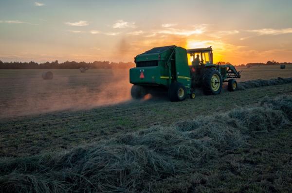 According to Worksafe, on an average year, six to seven farmers are killed every year in New Zealand when using farm tractors and with many more being seriously injured. The cost to the injured person, their families and their businesses is too high, we m