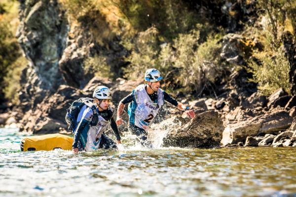 AR world number one ranked Team Vidaraid coasteering on Lake Wanaka GODZone 2015