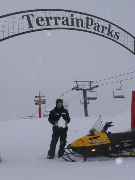 Blair James making the most of new snow at Mt Hutt