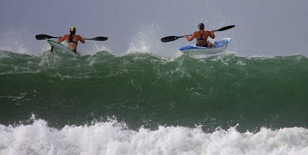 Big swells made for a dramatic first day at the New Zealand surf lifesaving championships in Gisborne today.