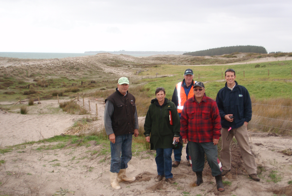After inspecting some of the newly built fencing to protect the dunes from vehicles, stock and rabbits.