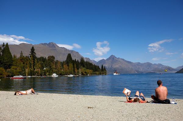 TSS Earnslaw vintage steamship coming in to Queenstown Bay.