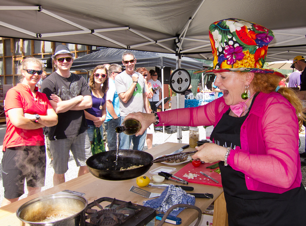  Competitor Sheena Haywood cooks up a storm in the first Remarkables Market Chef competition.