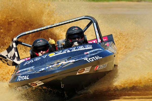 Canterbury's Peter Caughey and Karen Marshall will lead New Zealand's chances of securing the Superboat category of the jet sprint World Series which starts on 11 February in the Wairarapa. 