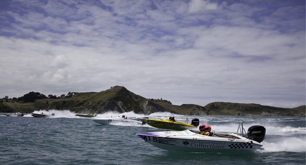 Race start at Gisborne.