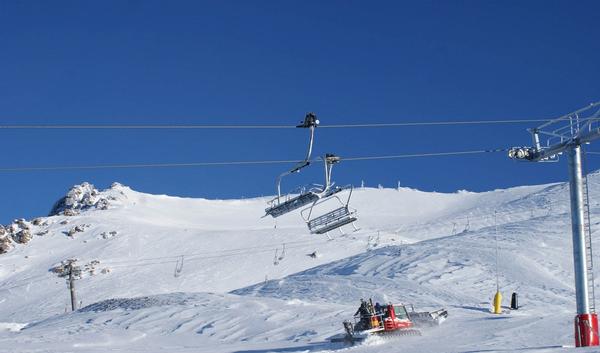 Mt Hutt looking  spectacular in the snow